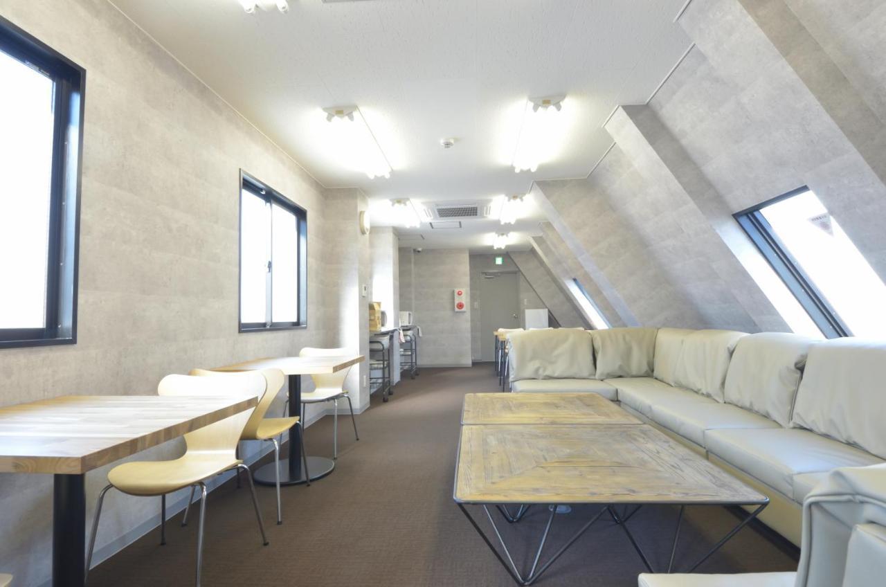 Namba West Saika Apartment Osaka Bagian luar foto