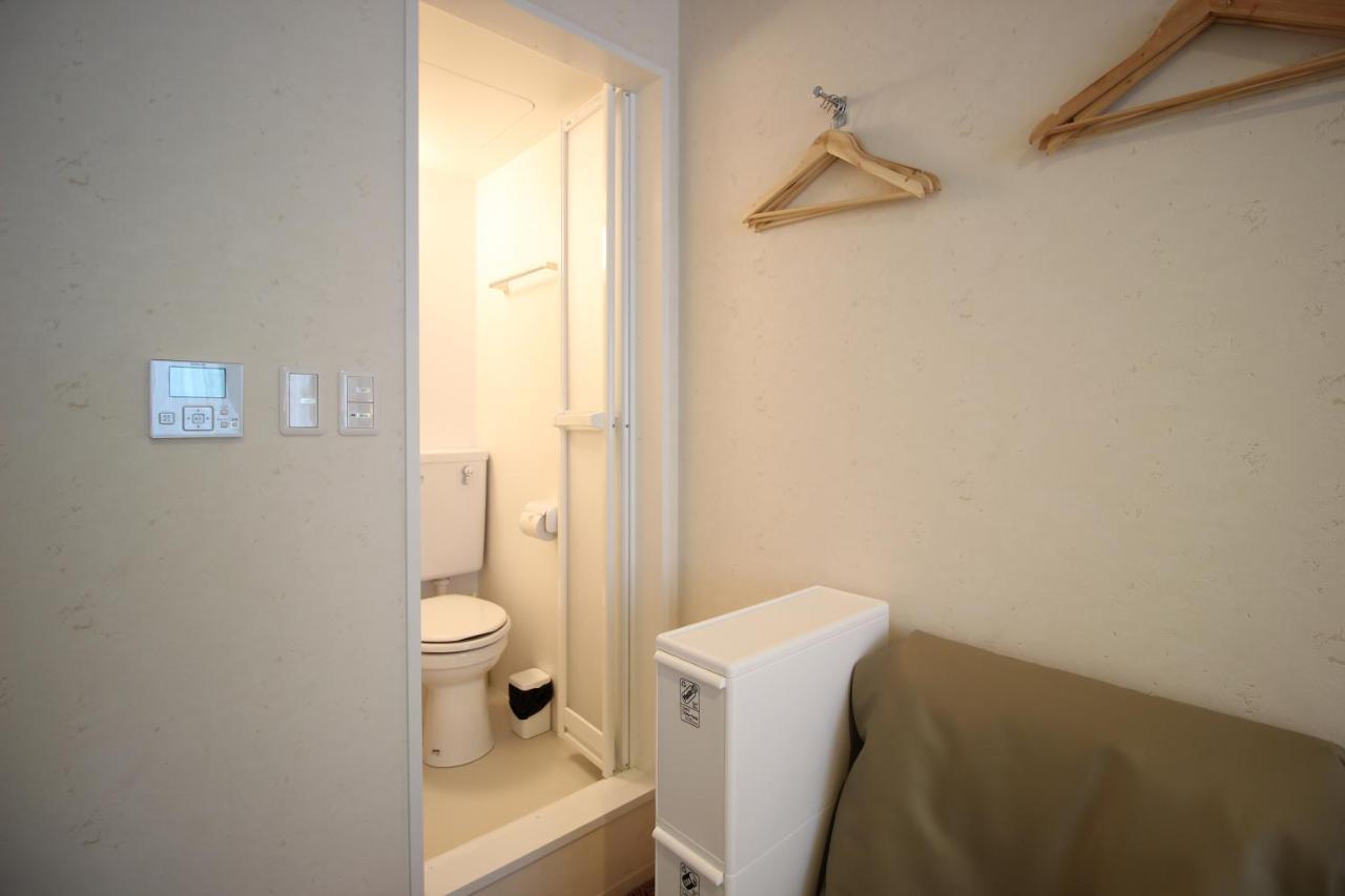Namba West Saika Apartment Osaka Bagian luar foto